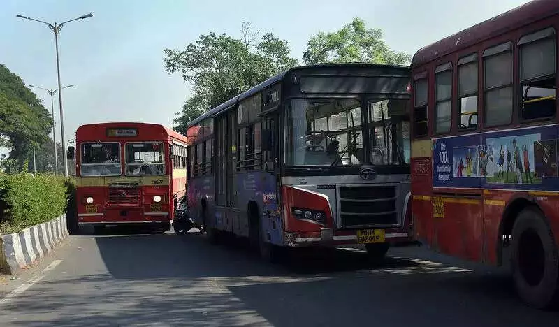 Pune Influencer Fined Rs 50,000 by PMPML for Posing as Conductor in Viral Video