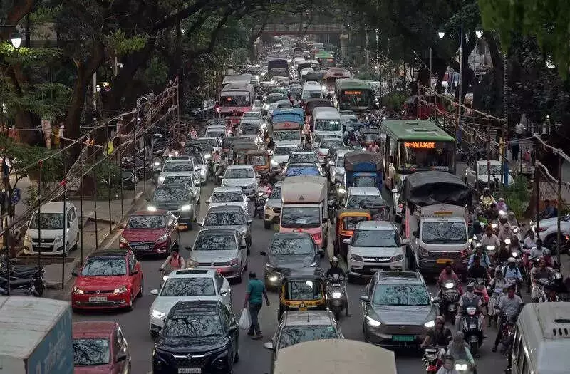 Pune Traffic Speed Rises to 22 kmph, Road Fatalities Hit 3-Year Low