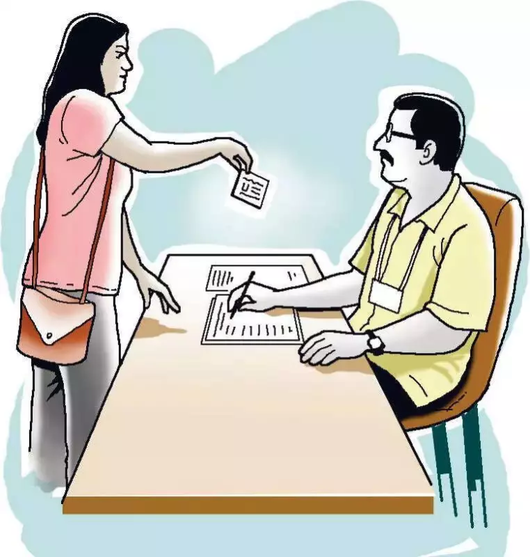 Pune's Token System Ensures Every Voter Casts Ballot in Final Hour