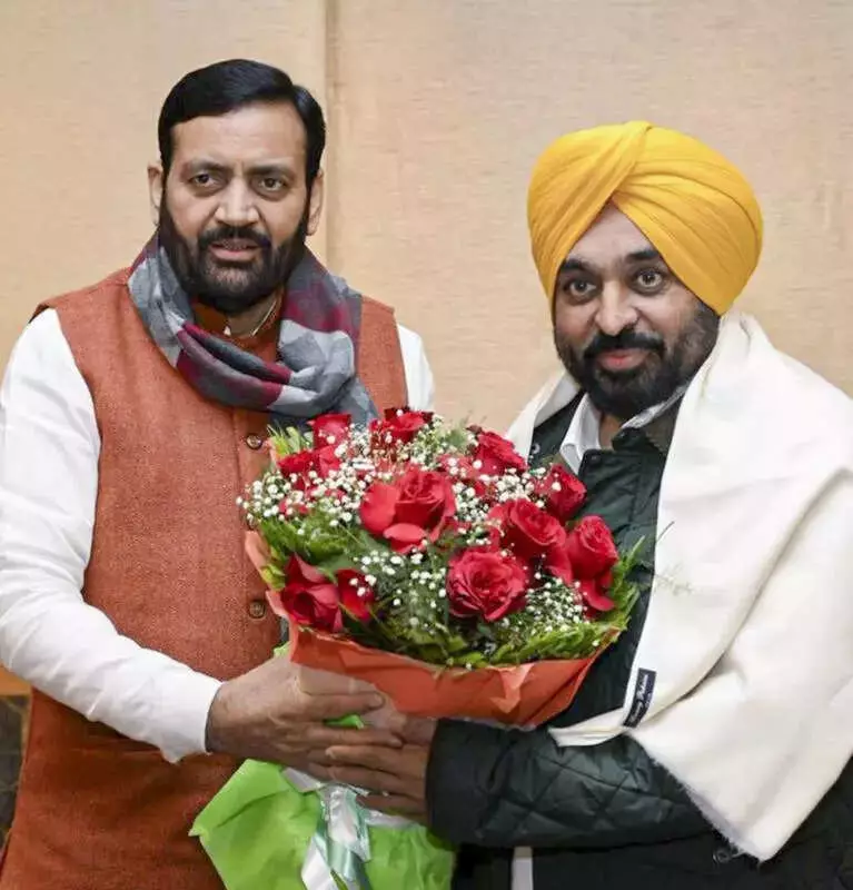 Punjab and Haryana CMs Hold Talks on SYL Canal Water Dispute in Chandigarh