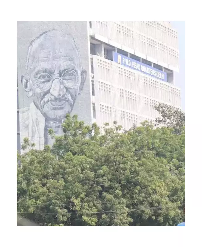 PWD Boosts Sangam Vihar Road Infrastructure with New Corridor Plan