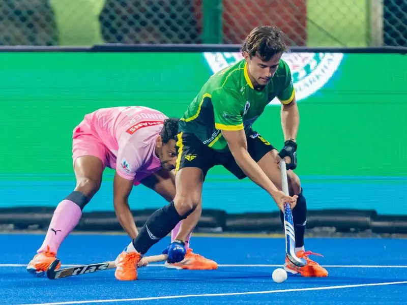 Ranchi Royals Dominate Home Leg with Third Straight Hockey India League Win