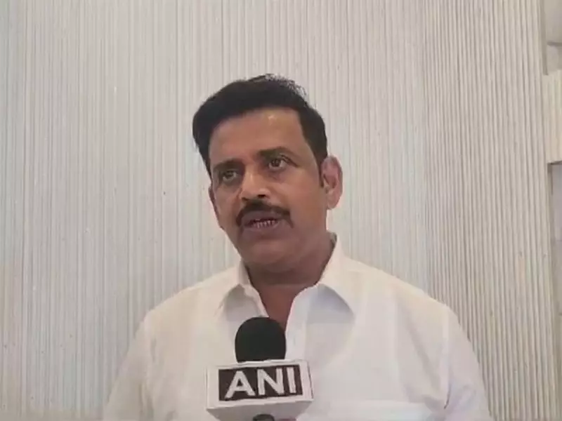 Ravi Kishan Reveals Early Struggles: 'All My Friends Became Superstars Before Me'