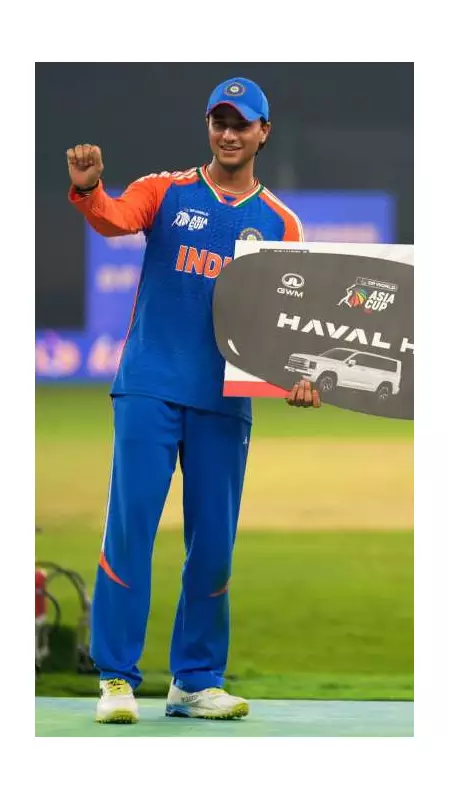 Rohit Sharma Tops 2024 Six-Hitting Charts, Kohli & Pant in Top 10