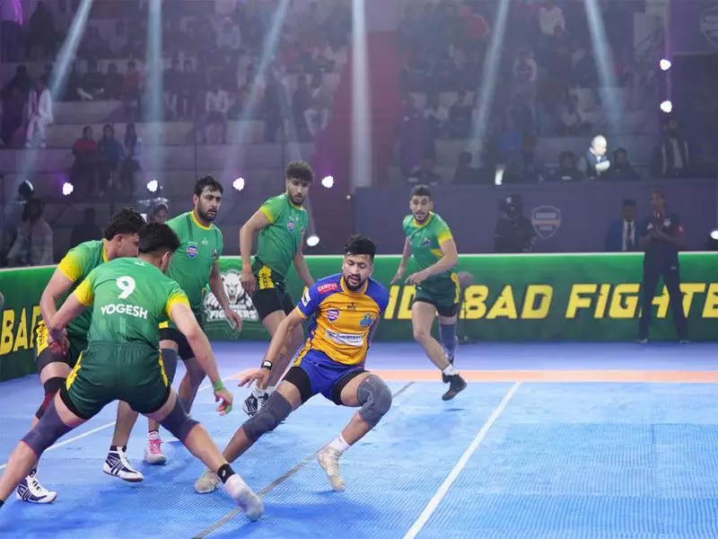 Rohtak Royals Triumph, Hisar Heroes Clinch Nail-Biter in KCL Double Header