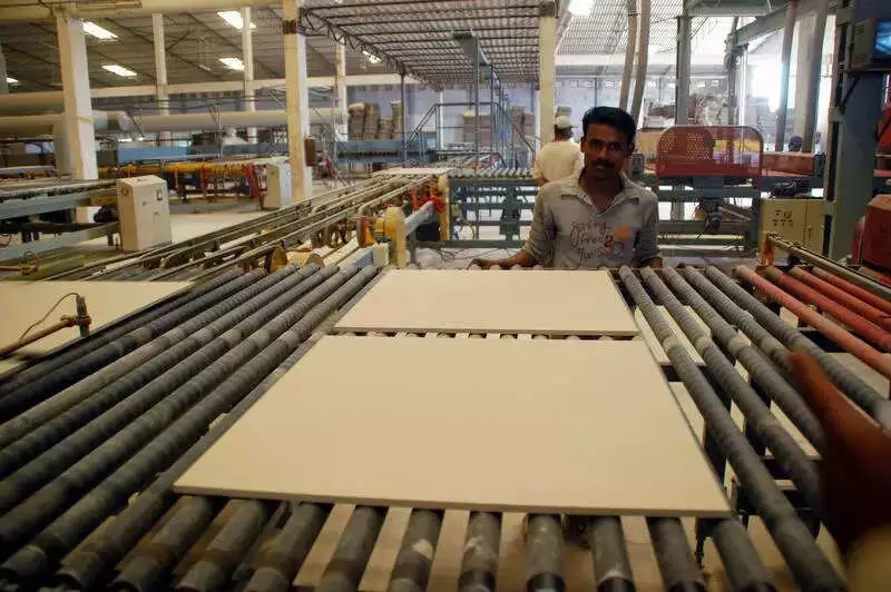 Rs 1,460 Crore MoUs Signed at Gujarat Ceramics Seminar; Minister Announces Morbi Lab Plan