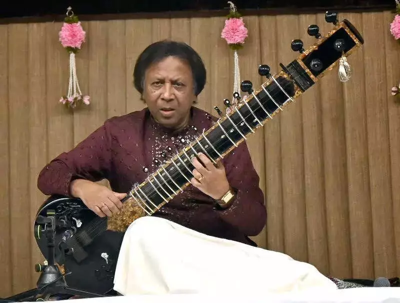 Saptak Day 7: Shahid Parvez's Sitar and Akram Khan's Tabla Enchant Ahmedabad