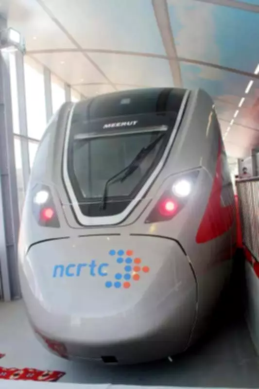 Satheesan Mocks Vijayan's RRTS Stance, Recalls Sreedharan's Kochi Metro Controversy