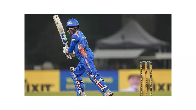 Sciver-Brunt's Blazing 65 Powers Mumbai Indians to 161/5 in WPL Clash