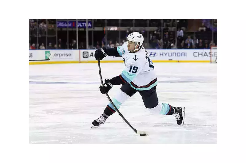 Seattle Kraken Dominate Capitals 5-1 with McCann's Four-Point Performance