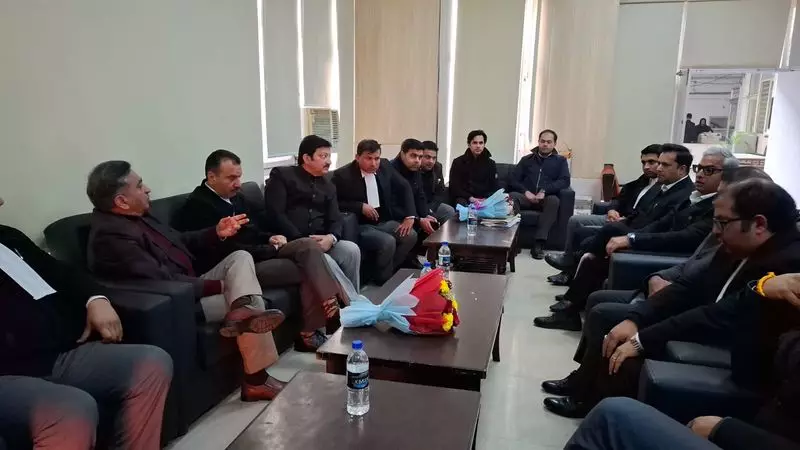 Security and Parking Woes at Jammu and Kashmir High Court Take Center Stage