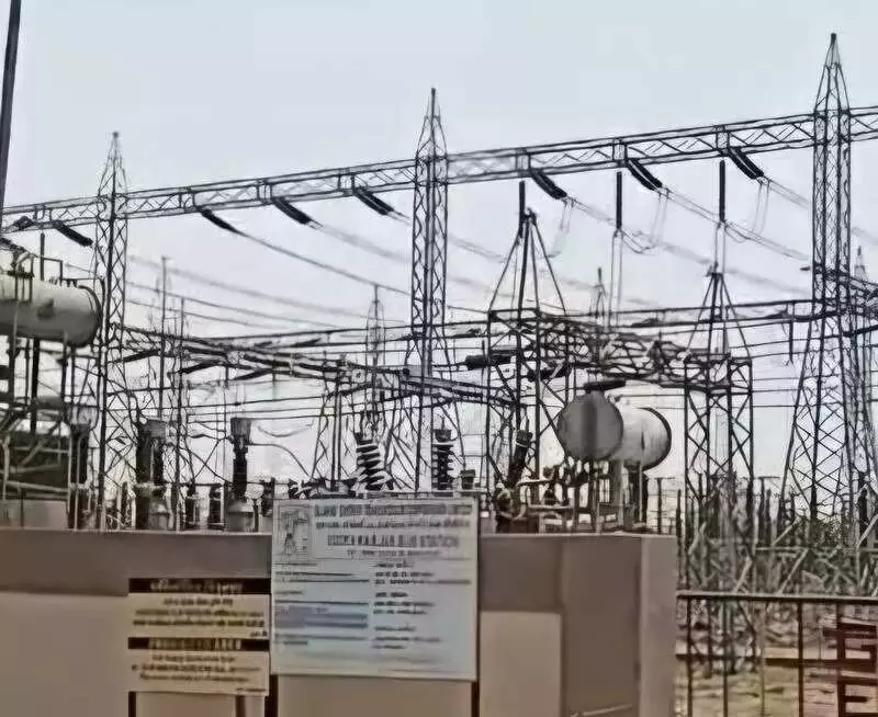 Security Guard Shoots Robber at Gujarat's Getco Substation in Karjan