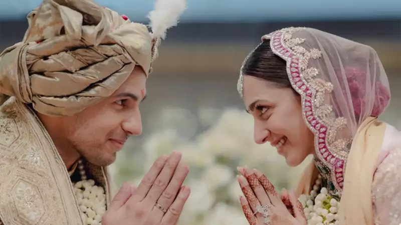 Sidharth Malhotra Birthday: 5 Heartwarming Pictures with Kiara Advani