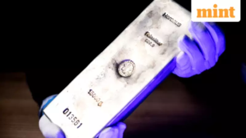 Silver Prices Crash 6% After Record Highs, Gold Also Retreats Amid Dollar Strength