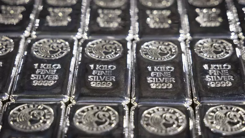 Silver Prices Jump 3.5% on MCX Amid Geopolitical Tensions, Safe-Haven Demand