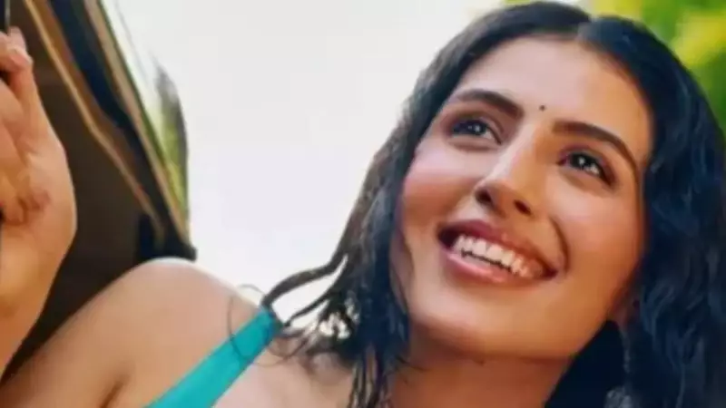 Simar Bhatia Debuts in 'Ikkis' on Jan 1, 2026, Shares Heartfelt Gratitude