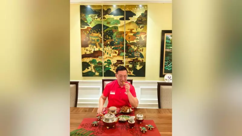 Singapore Envoy Simon Wong Savors Delhi's First 2026 Rain with Tea & Pakodas, Netizens React