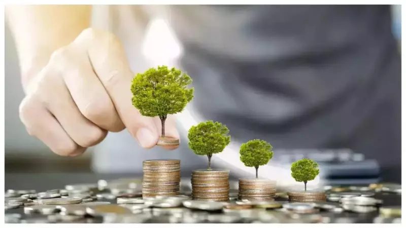 SIP Investments Hit Record Rs 3.34 Lakh Crore in 2025 as Investors Embrace Discipline