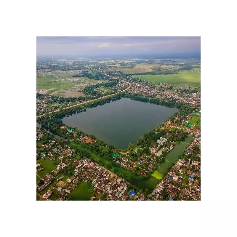 Sivasagar Implements One-Way Traffic Around Borpukhuri Lake for Beautification