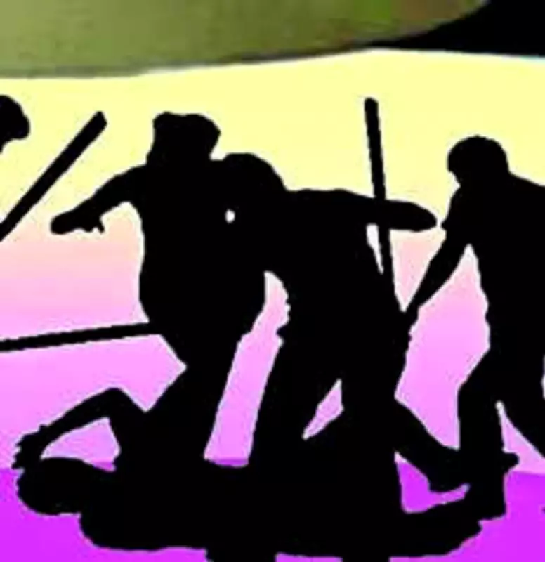 Six Police Personnel Injured in Jehanabad Village Attack During Liquor Raid