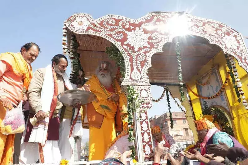 Solar Leaders in Jaipur Blend Ancient Tradition with Clean Energy Message