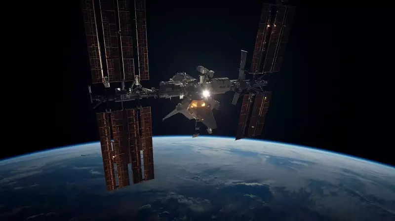 SpaceX Dragon Completes Final Orbital Reboost for ISS, Extending Laboratory's Lifespan