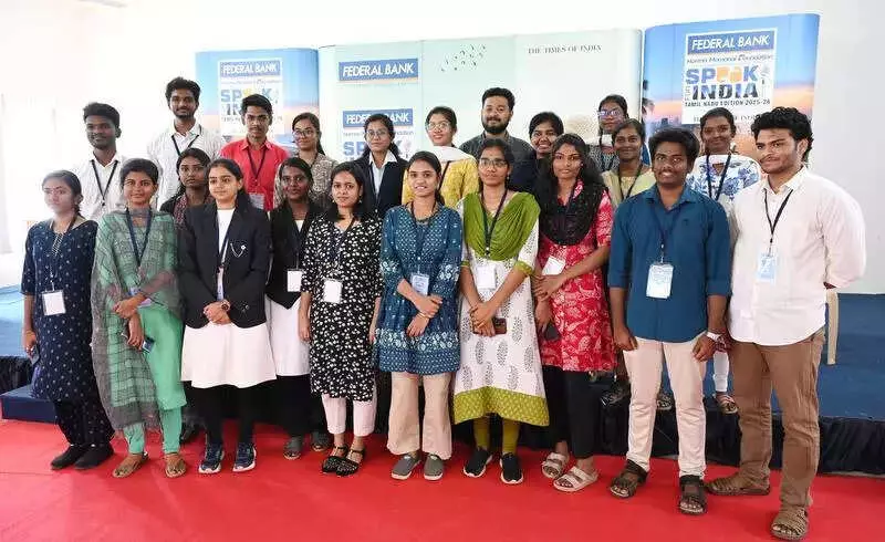 Speak for India Contest Begins in Madurai, Students Discuss AI, Economy & Poverty