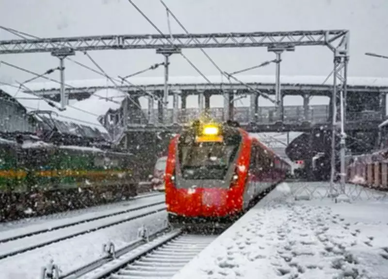 Special Katra-Srinagar Train Service Eases Pilgrim Travel in Jammu & Kashmir