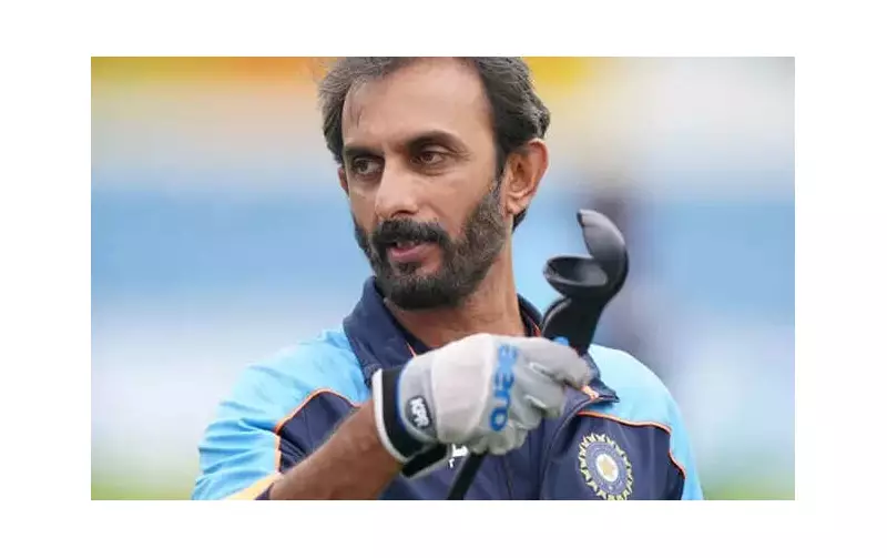 Sri Lanka to Appoint Ex-India Batting Coach Vikram Rathour Ahead of T20 World Cup