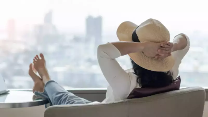 Sri Sri Ravi Shankar's Wisdom: Balance Effort with Effortlessness for a Fulfilling Life