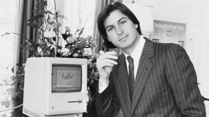 Steve Jobs' Childhood Belongings, Rare Apple Artefacts Auctioned Ahead of 50th Anniversary