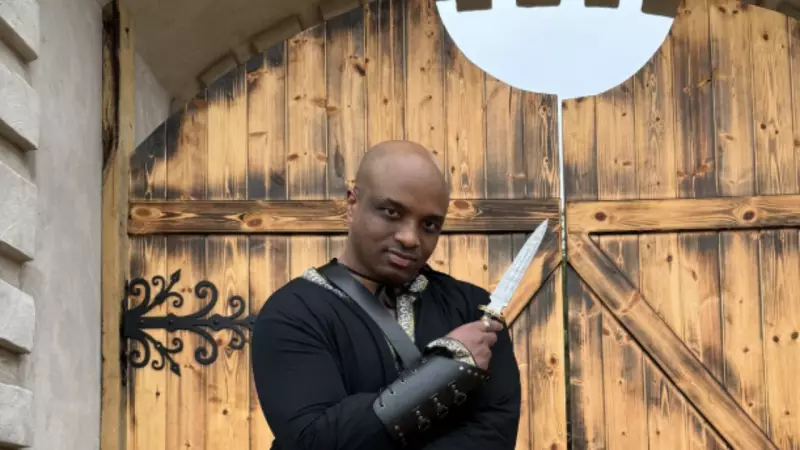 Streamer Lacari Faces Platform Bans After Controversial Notepad Incident Goes Viral