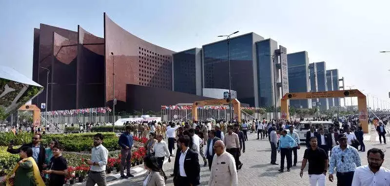 Surat Diamond Bourse Sets New February 18 Deadline for Traders' Relocation