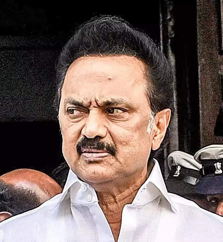 Tamil Nadu Assembly Sees Heated Debate Between Stalin and Palaniswami Over Employee Welfare