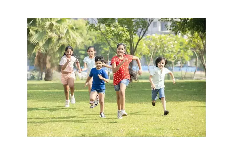 Teen Lying: 4 Key Reasons Why It Happens & How Parents Should Respond