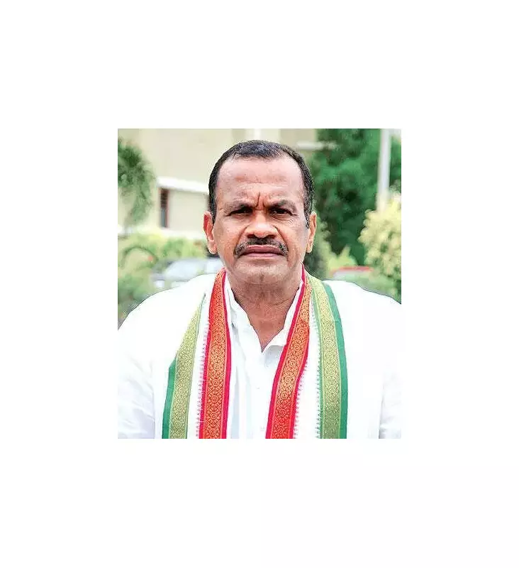 Telangana Minister Vows to Shut Corporate Schools If Made Education Minister