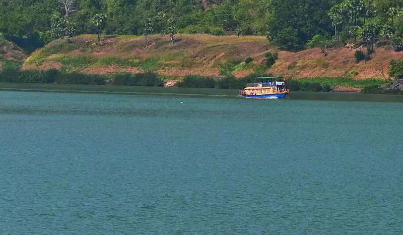 Telangana vs Andhra Pradesh: SC Clash Over Godavari Water & Polavaram-Nallamala Project