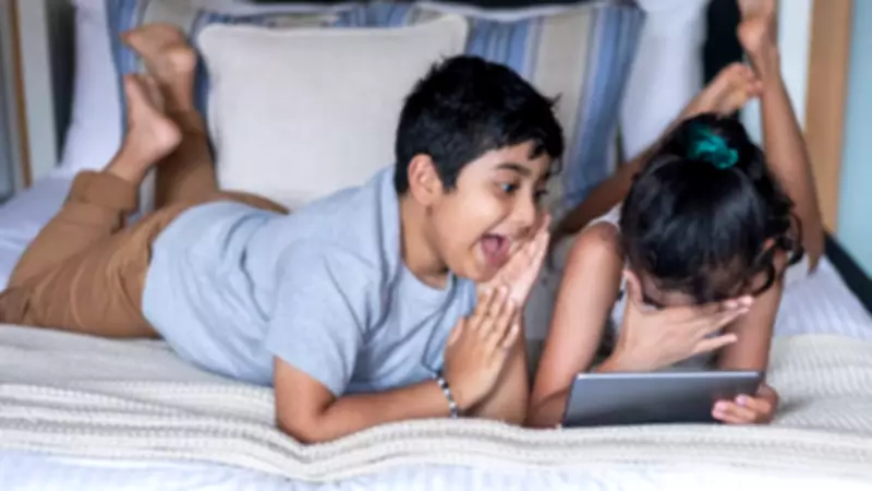 The Screen Dilemma: Navigating Digital Balance in Modern Parenting