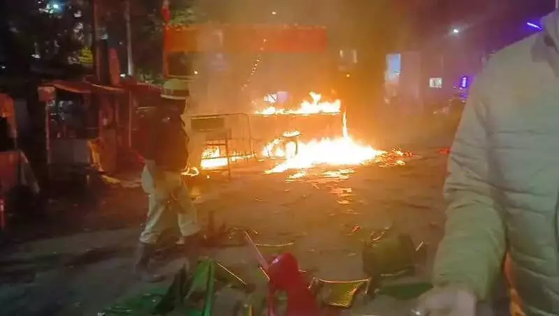 TMC-BJP Clash in Kolkata's Behala: Stage Torched, Traffic Disrupted