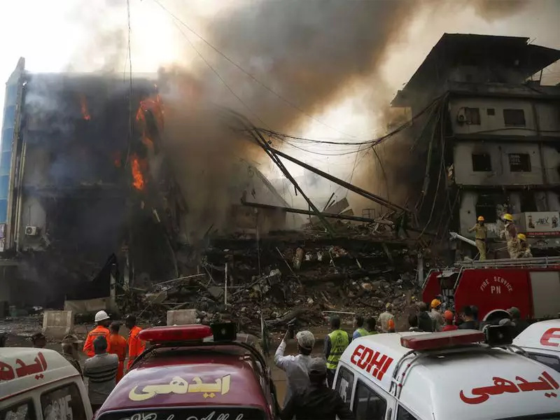 Tragic Lahore Hotel Fire Claims Three Lives in Gulberg Area