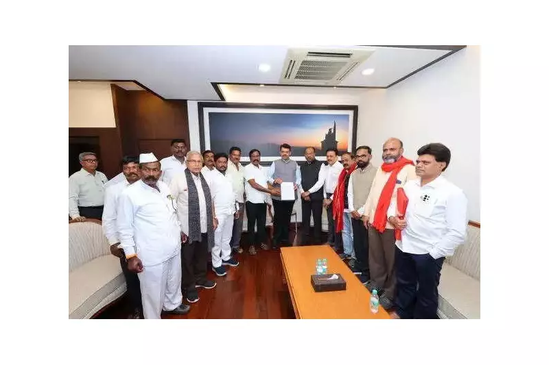 Tribal Farmers' March from Nashik to Mumbai Enters Day 3, Delegation Meets CM Fadnavis