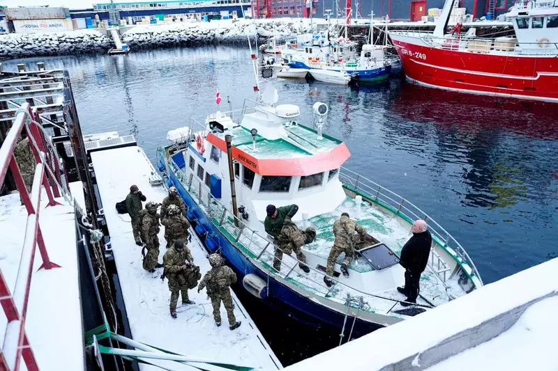 Trump Links Greenland Threat to Nobel Snub, EU Eyes Counter Tariffs