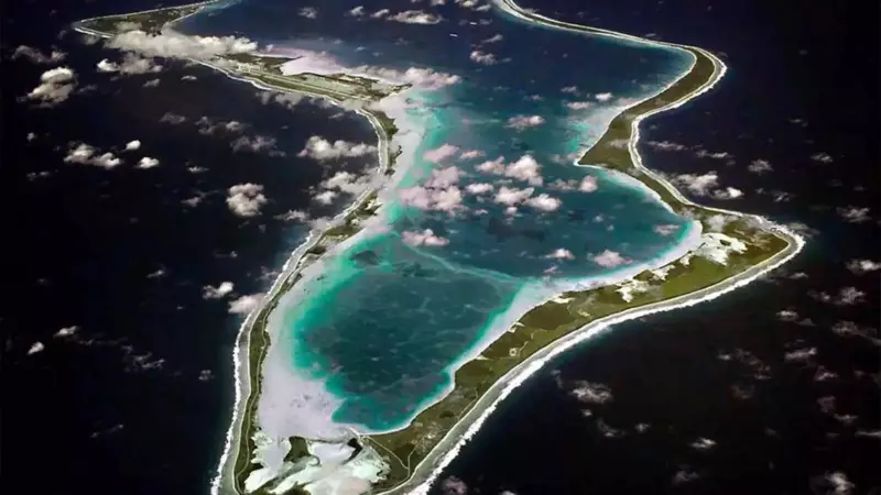 Trump's Indian Ocean Gambit: How Diego Garcia Fuels Greenland Ambitions