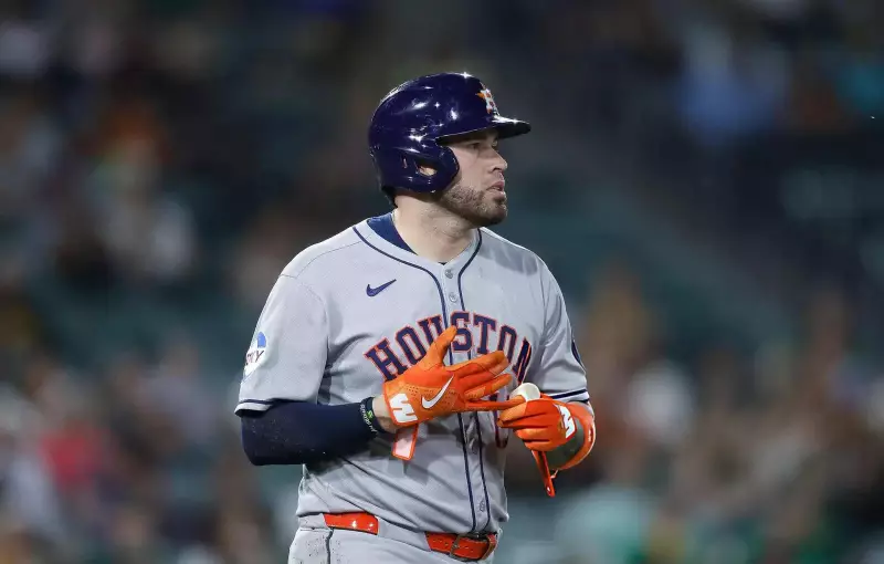 Twins Sign Victor Caratini to Bolster Catching Depth for 2026 Season