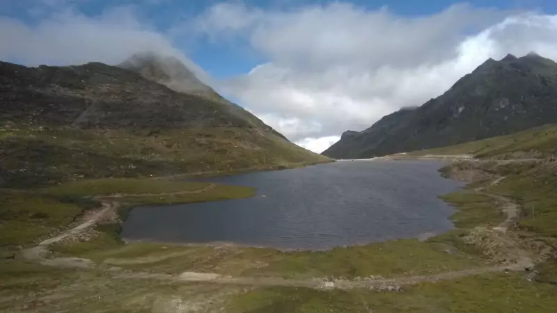 Two Kerala Tourists Drown in Arunachal's Sela Lake After Ice Breaks