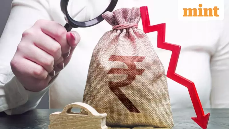 UBS Sees Rupee Falling to 92 vs USD by March, Cites RBI's FX Strategy