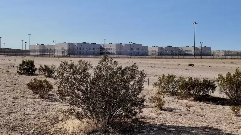 US Congressman Ro Khanna Horrified by 'Dehumanizing' Conditions at California ICE Detention Centre