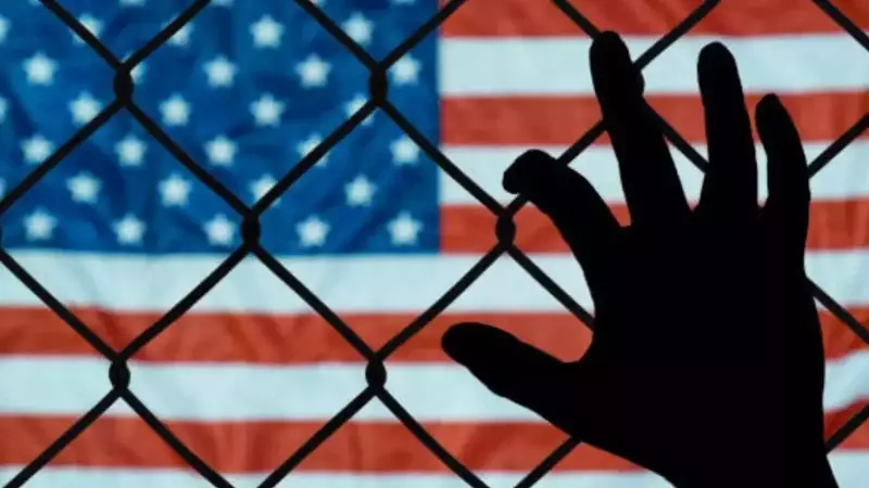 US Immigration Crackdown Shrinks Workforce: California Lost 742,500 Jobs