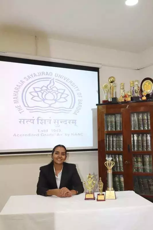 Vadodara's Pratiksha Chauhan Secures AIR 5 in AFCAT, Joins IAF Weapon System Branch