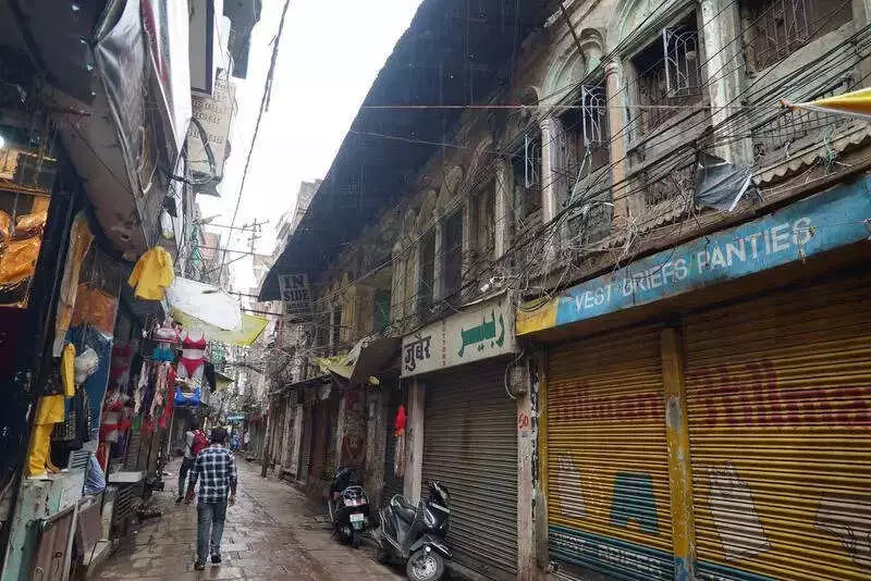 Varanasi Dalmandi Road Project: Final Warning Issued Before Demolition of 20 Buildings